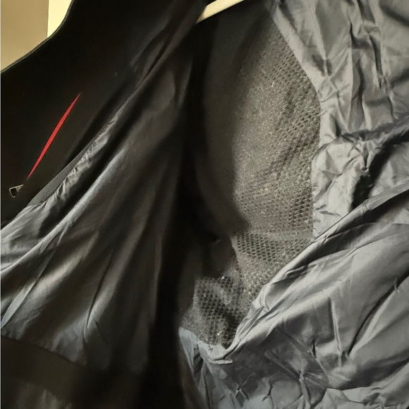 Polo by Ralph Lauren Black Quilted Puffer Coat with Hood - Picture 5 of 5